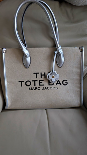 Marc jacobs the - jacobs, beige