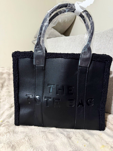 Marc jacobs the tote - marc,