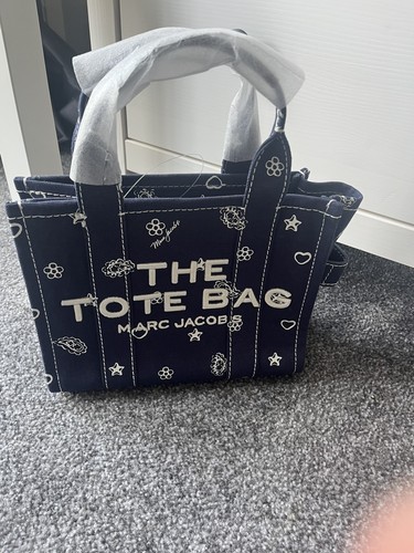 Marc jacobs the small canvas - the,