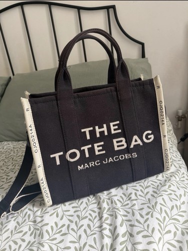 Marc jacobs the medium tote - jacobs,