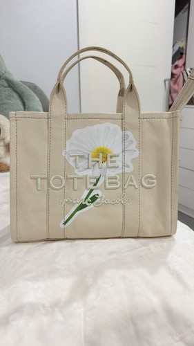 Marc jacobs the daisy script - the,