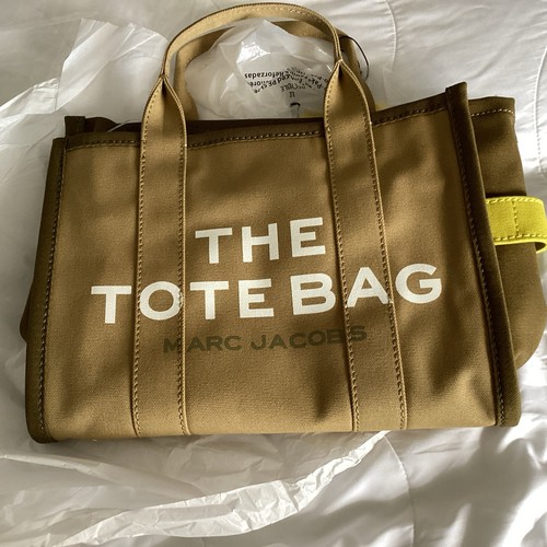 Bnwt marc jacobs the tote - bnwt,