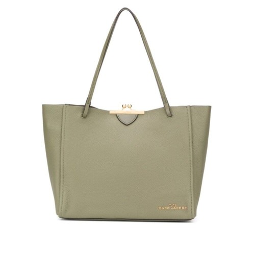 Nwt marc jacobs - nwt,