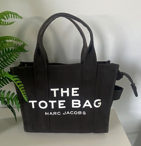 Marc jacobs small the tote - small,